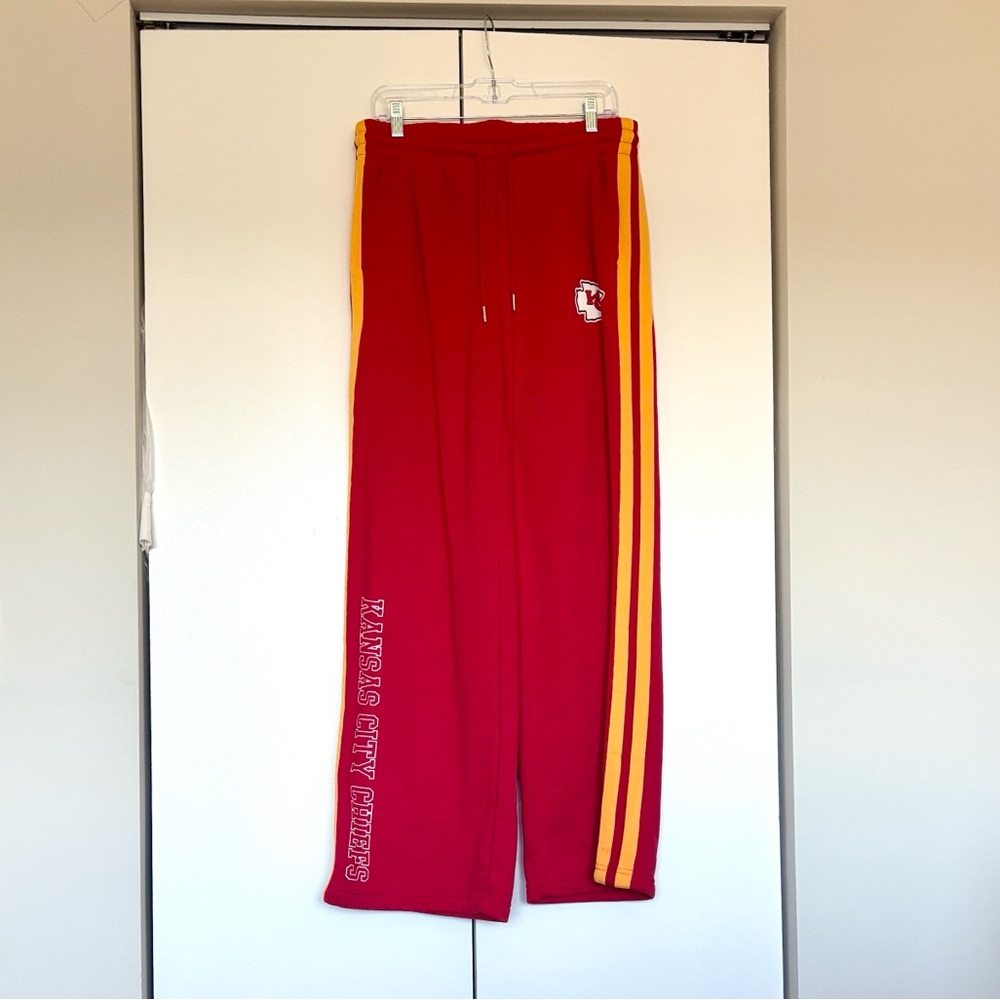 Women’s Chiefs Track Pants
